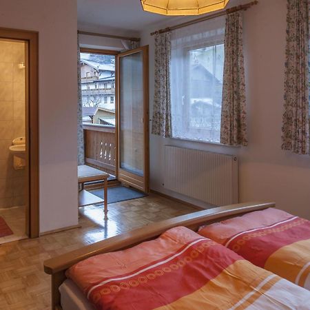 Haus Schoenegger Dorfgastein Pokoj fotografie