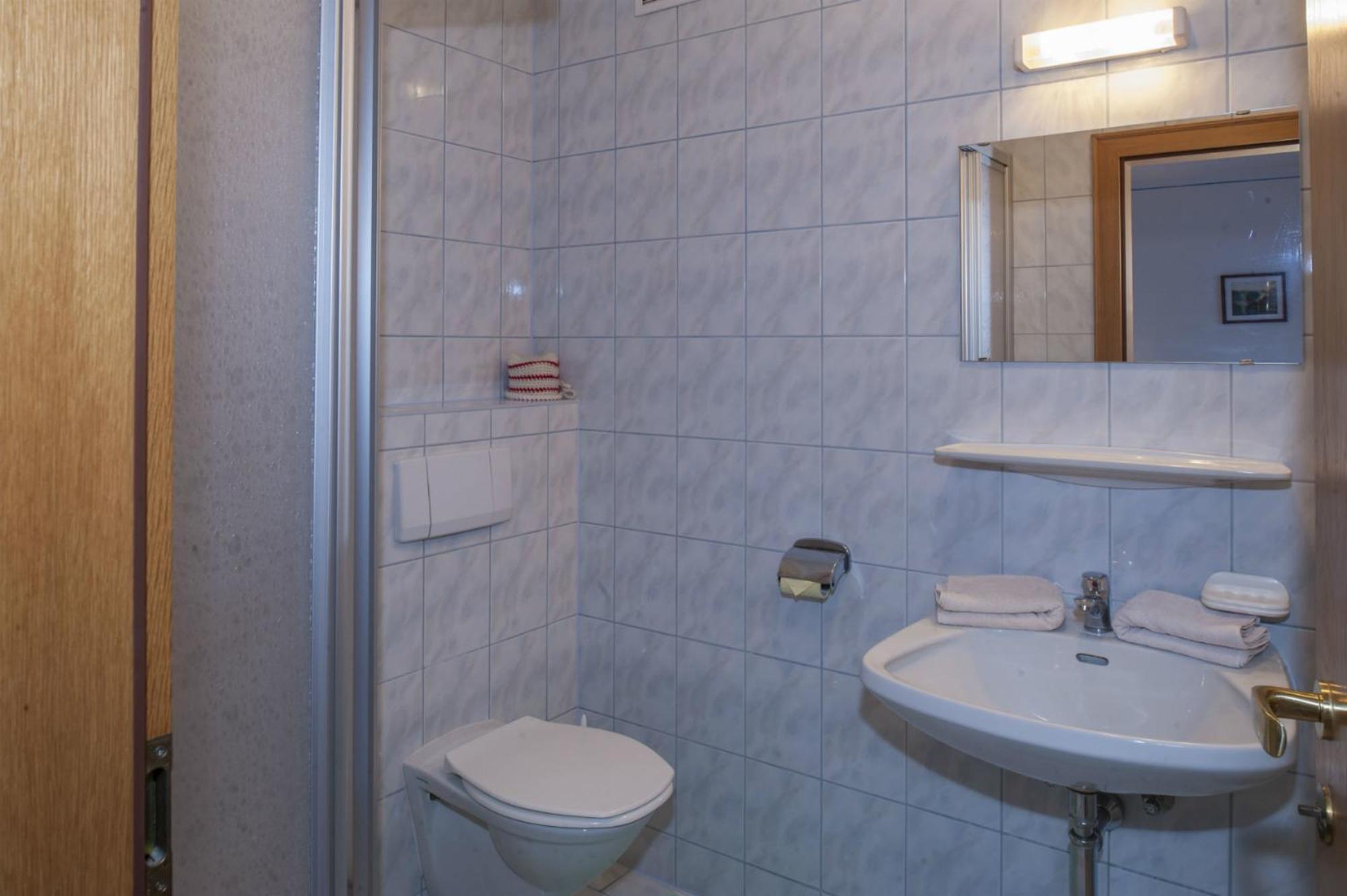 Haus Schoenegger Dorfgastein Pokoj fotografie