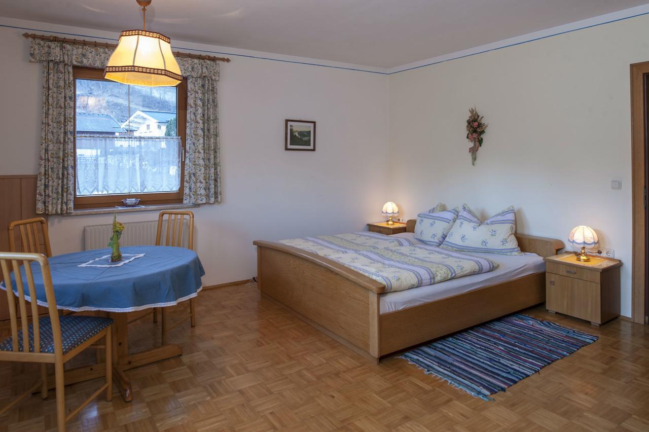 Haus Schoenegger Dorfgastein Pokoj fotografie